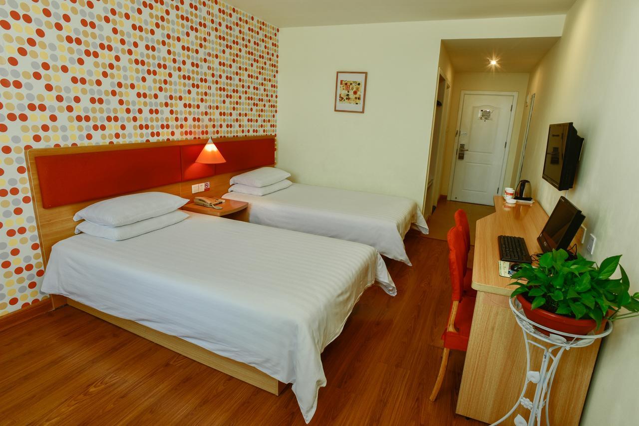 Home Inn St Sophia Cathedral Xinyibai Cáp Nhĩ Tân Ngoại thất bức ảnh